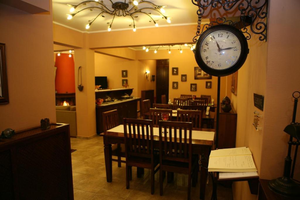 Roes Suites Káto Loutrákion 외부 사진